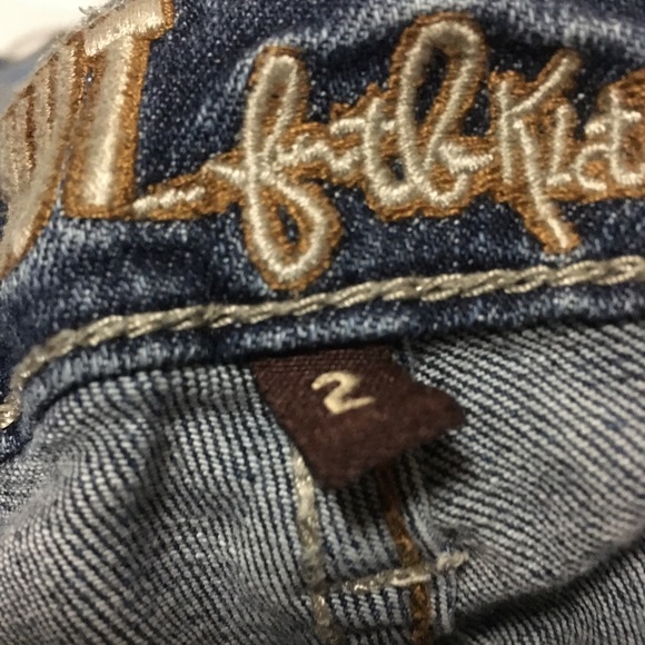 Kut from the Kloth shorts - Picture 6 of 7